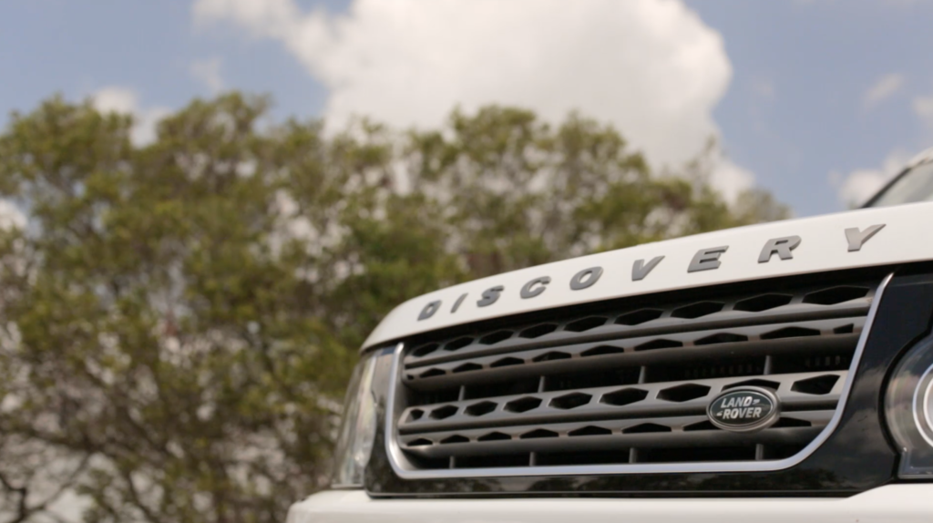 Land Rover × Red Cross